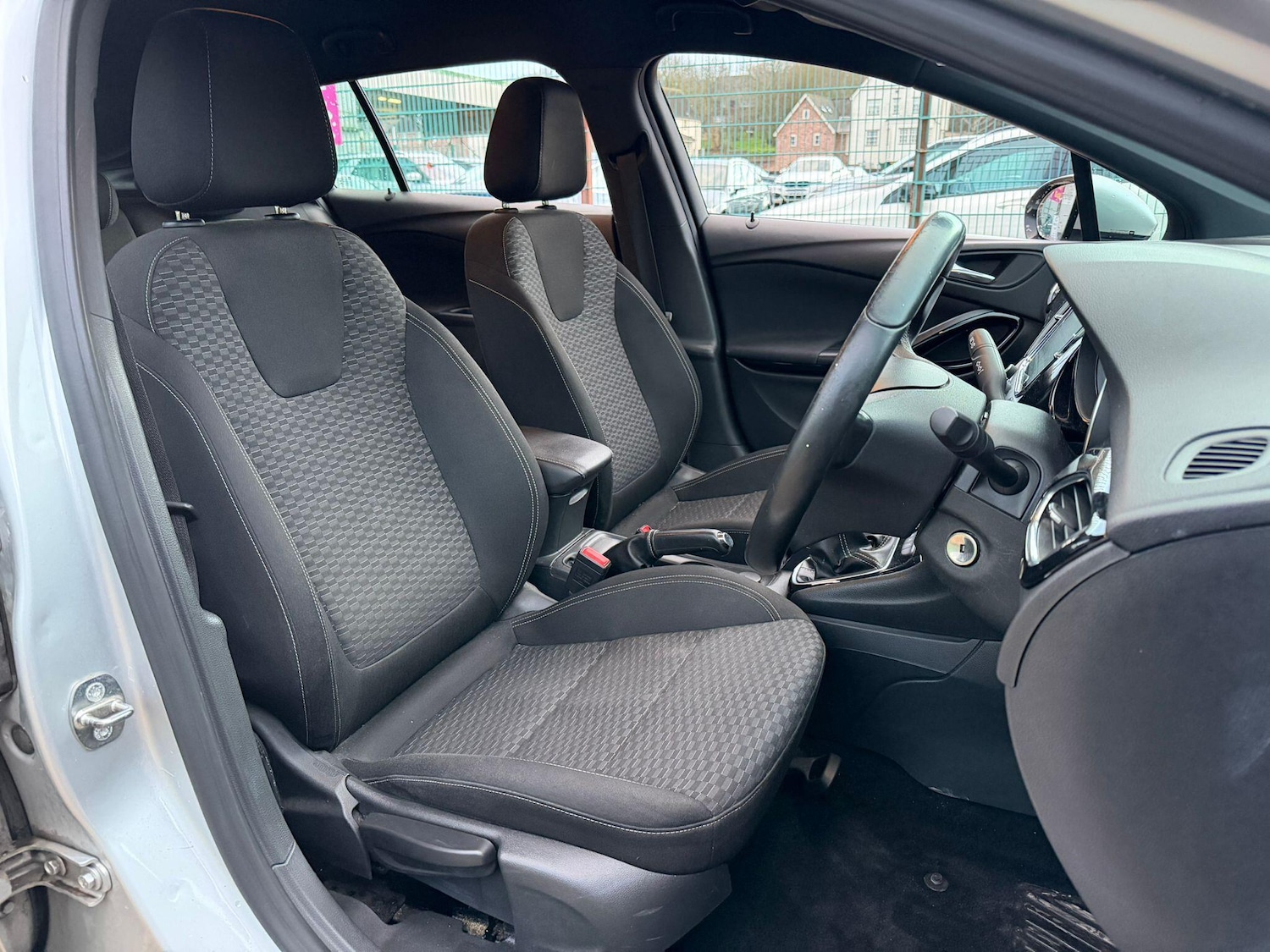 Used Vauxhall Astra 2017 for sale - 77305409: Photo 15