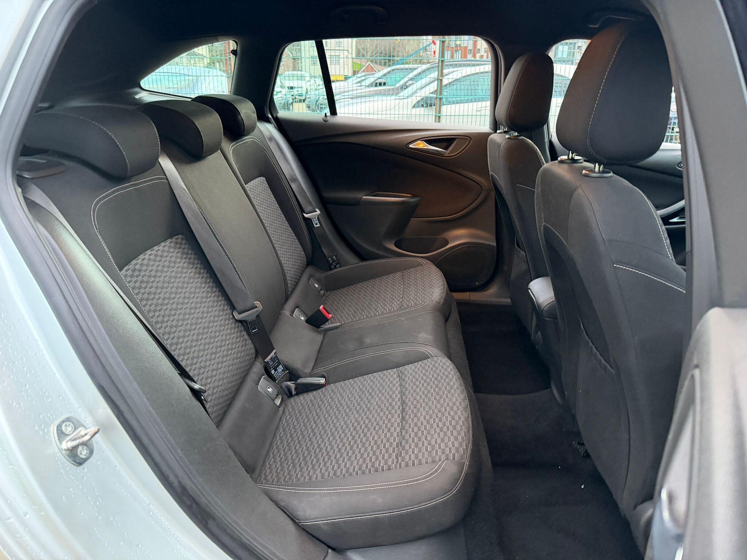 Used Vauxhall Astra 2017 for sale - 77305409: Photo 16