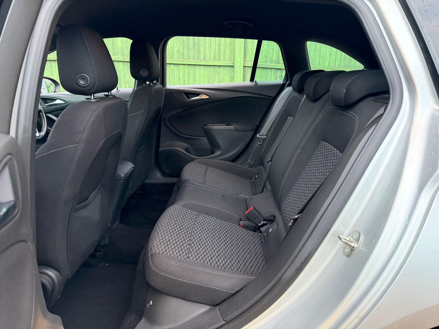 Used Vauxhall Astra 2017 for sale - 77305409: Photo 19