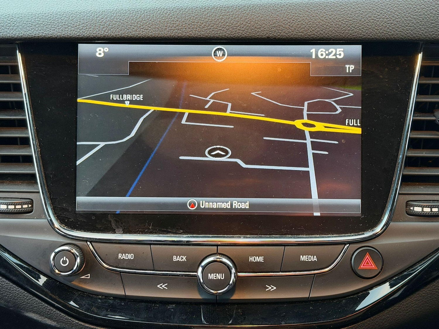 Used Vauxhall Astra 2017 for sale - 77305409: Photo 2