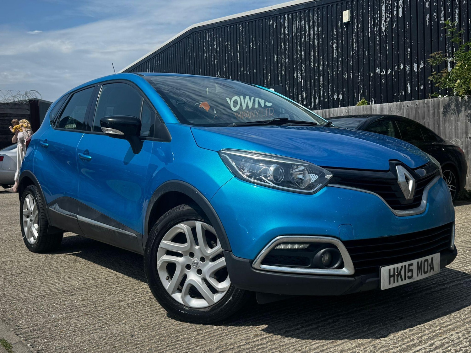 Used Renault Captur 2015 for sale - 77969922: Photo 1