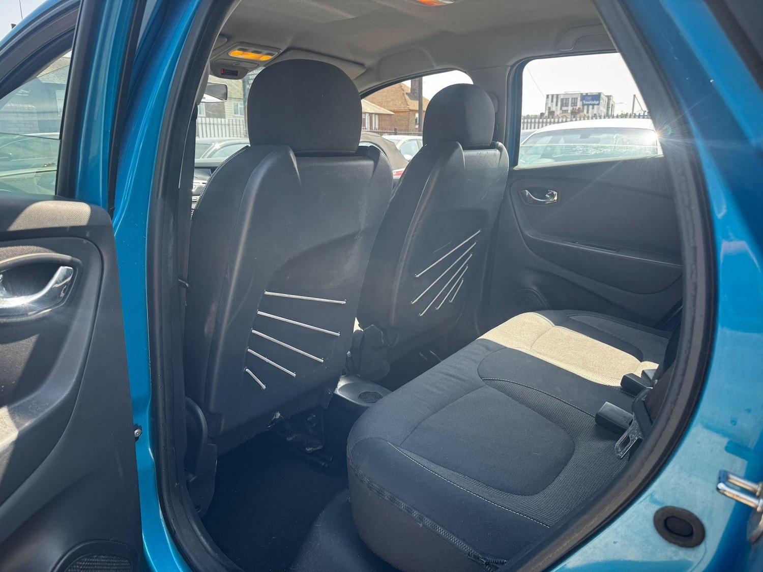 Used Renault Captur 2015 for sale - 77969922: Photo 17