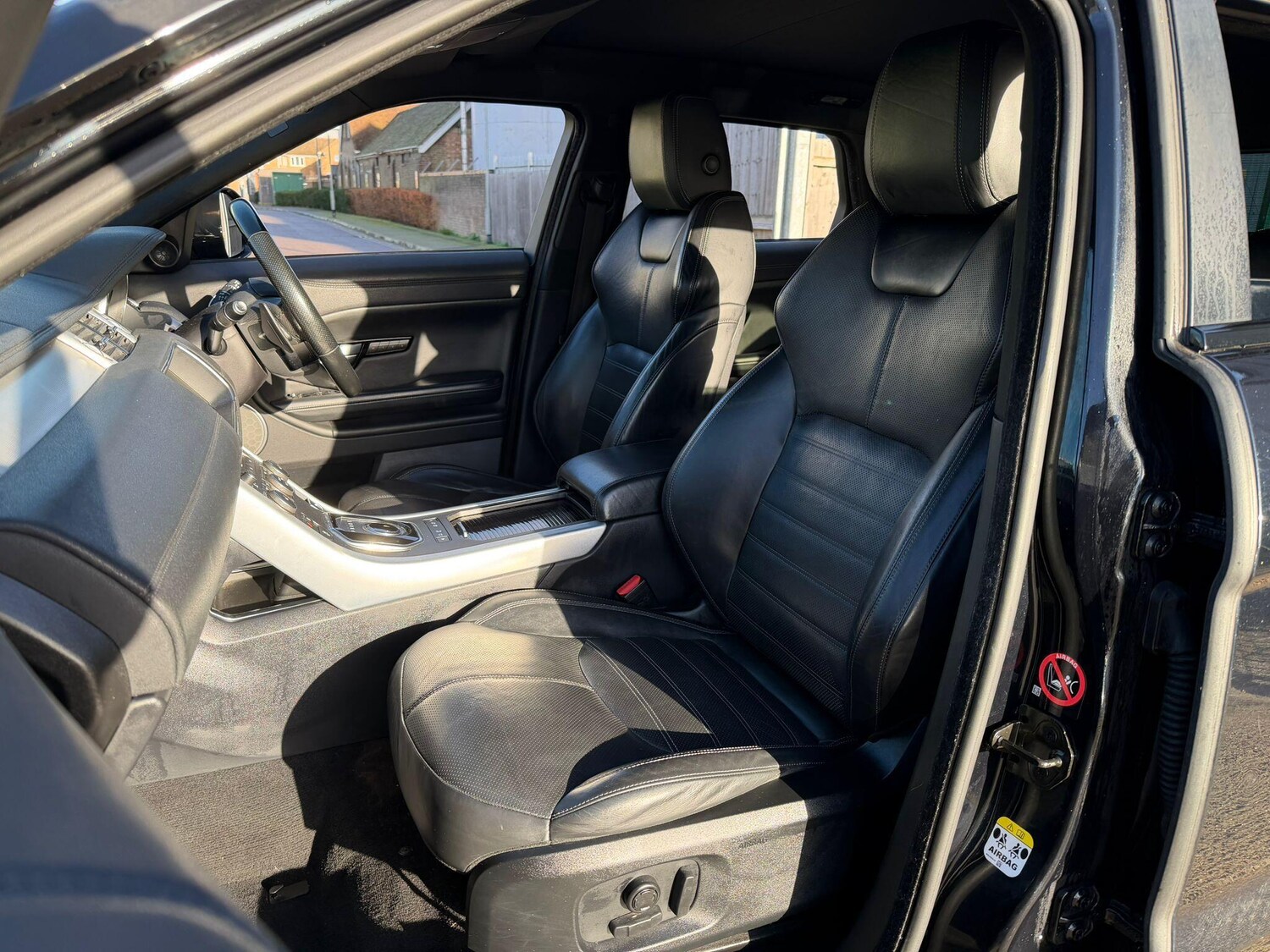 Used Land Rover Range Rover Evoque 2016 for sale - 76918598: Photo 32