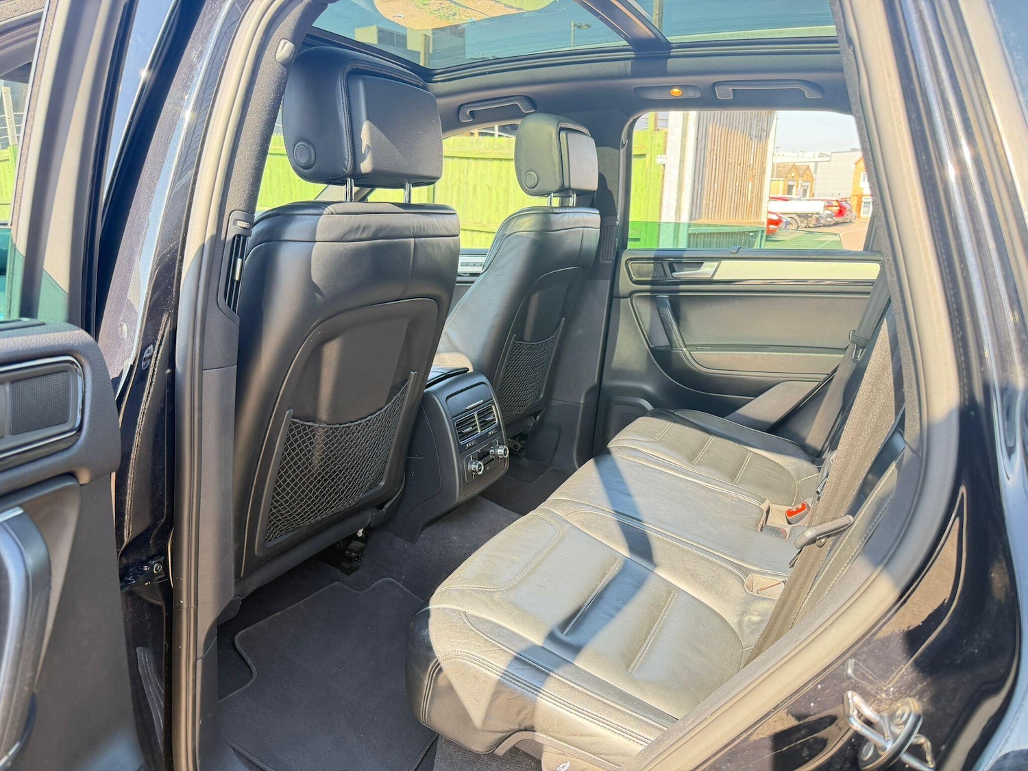 Used Volkswagen Touareg 2012 for sale - 77957856: Photo 20