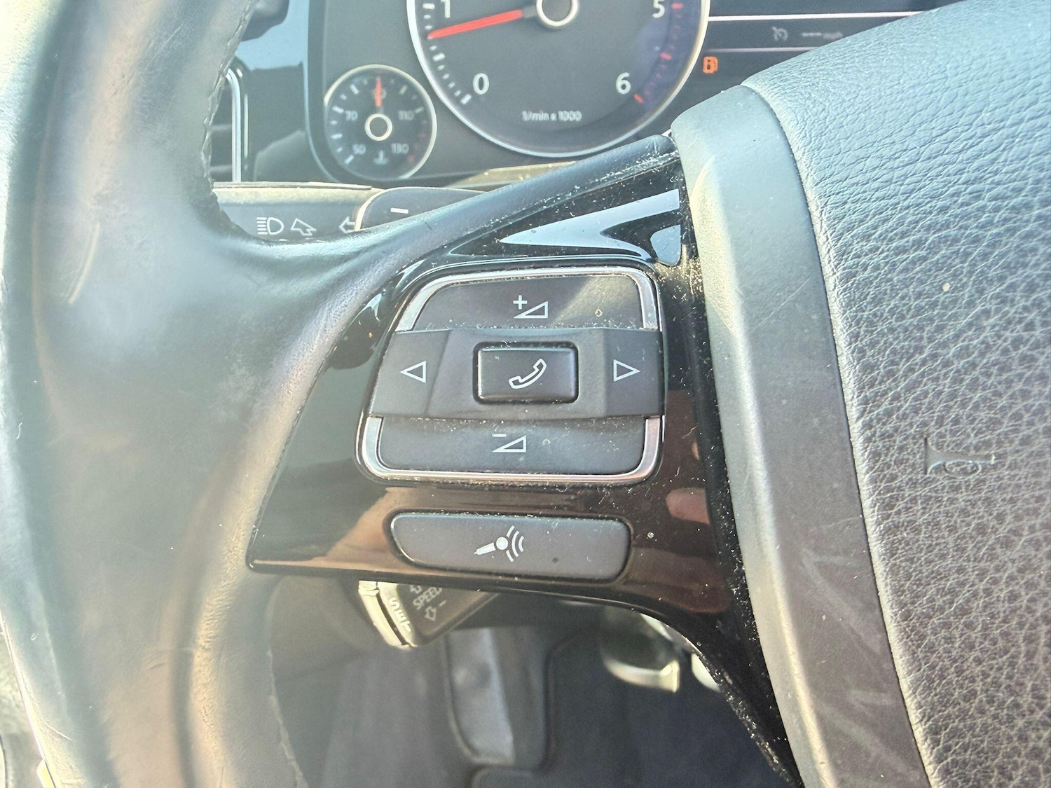 Used Volkswagen Touareg 2012 for sale - 77957856: Photo 21