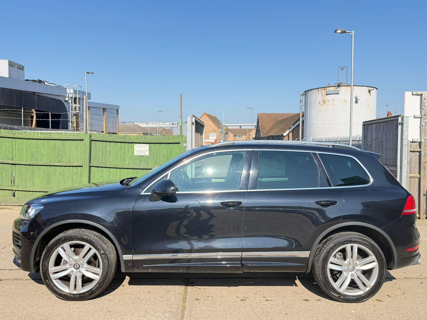 Used Volkswagen Touareg 2012 for sale - 77957856: Photo 5