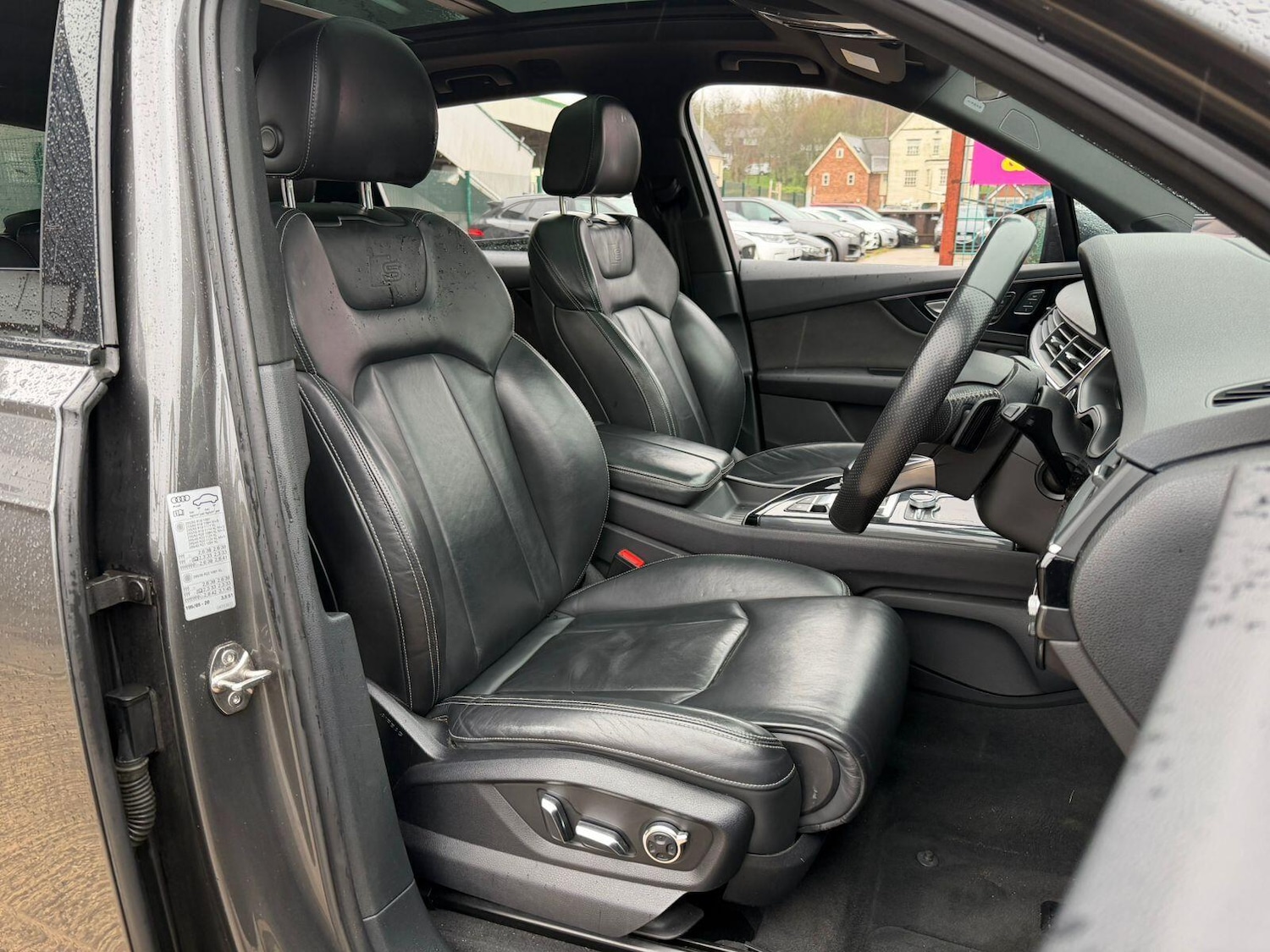 Used Audi Q7 2018 for sale - 77191654: Photo 16