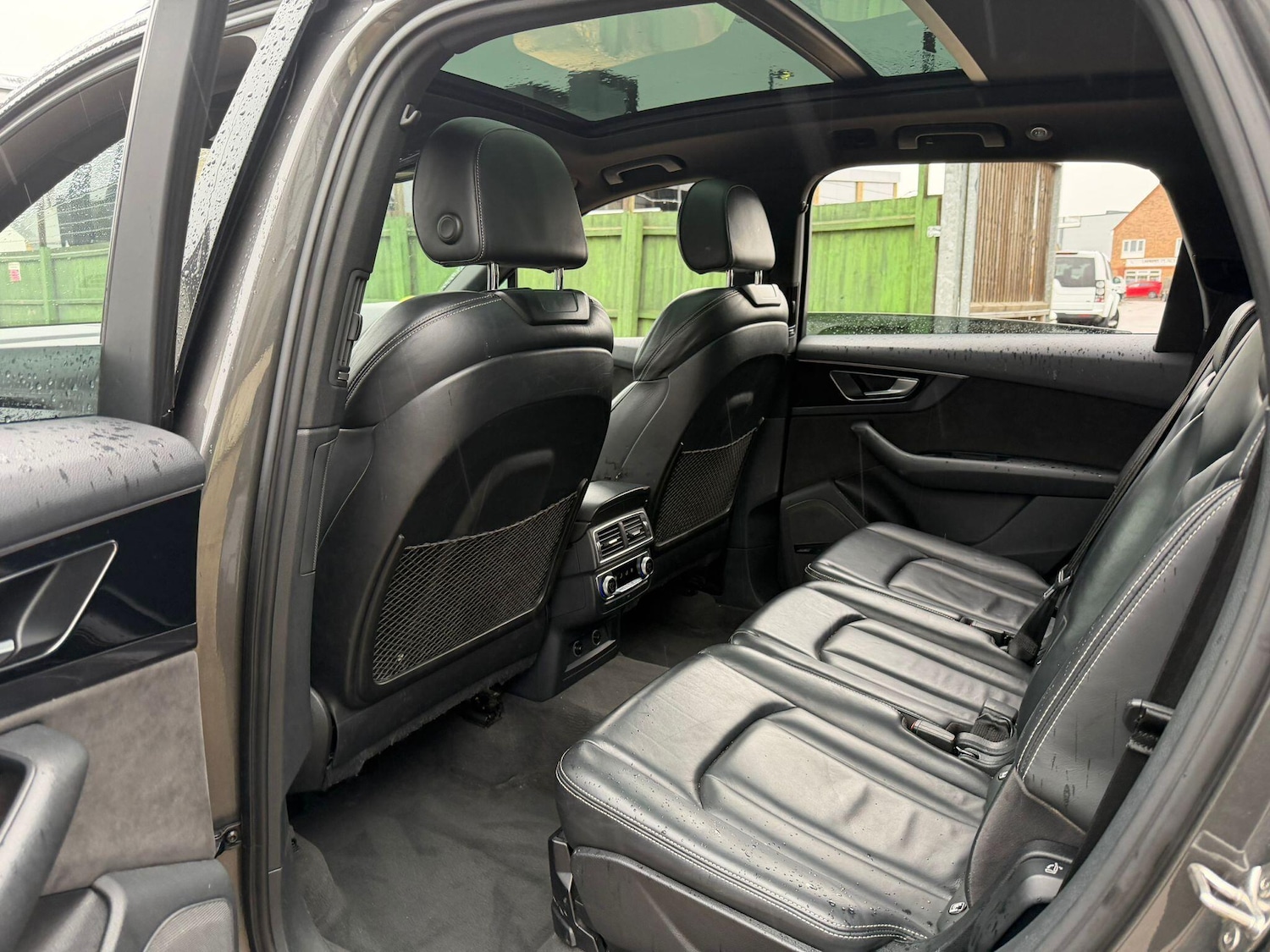 Used Audi Q7 2018 for sale - 77191654: Photo 24