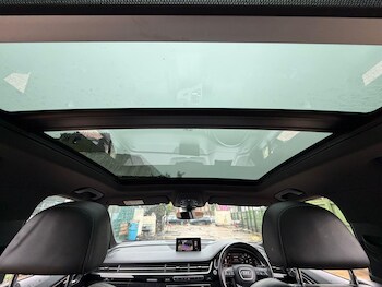 Used Audi Q7 2018 for sale - 77191654: Photo