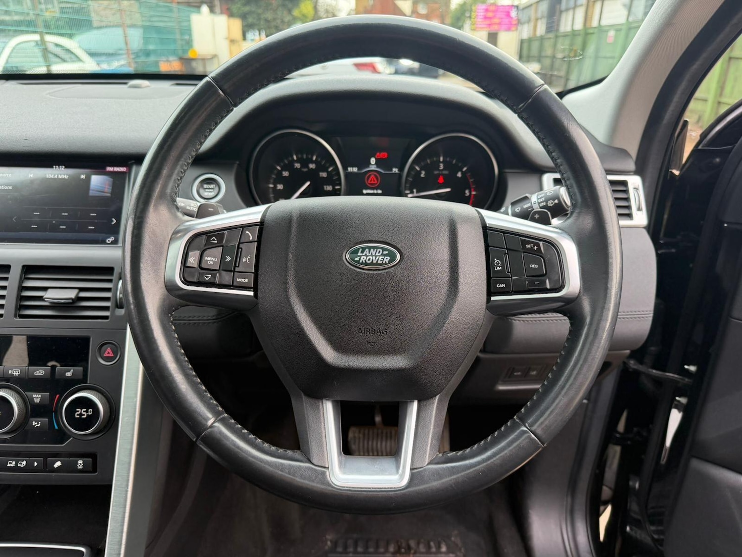 Used Land Rover Discovery Sport for sale - 77784557: Photo 29