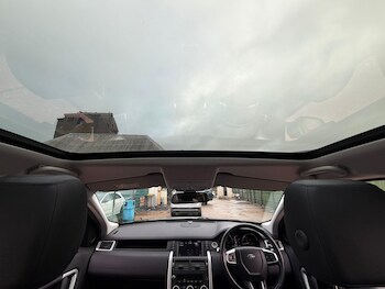 Used Land Rover Discovery Sport 2017 for sale - 77784557: Photo