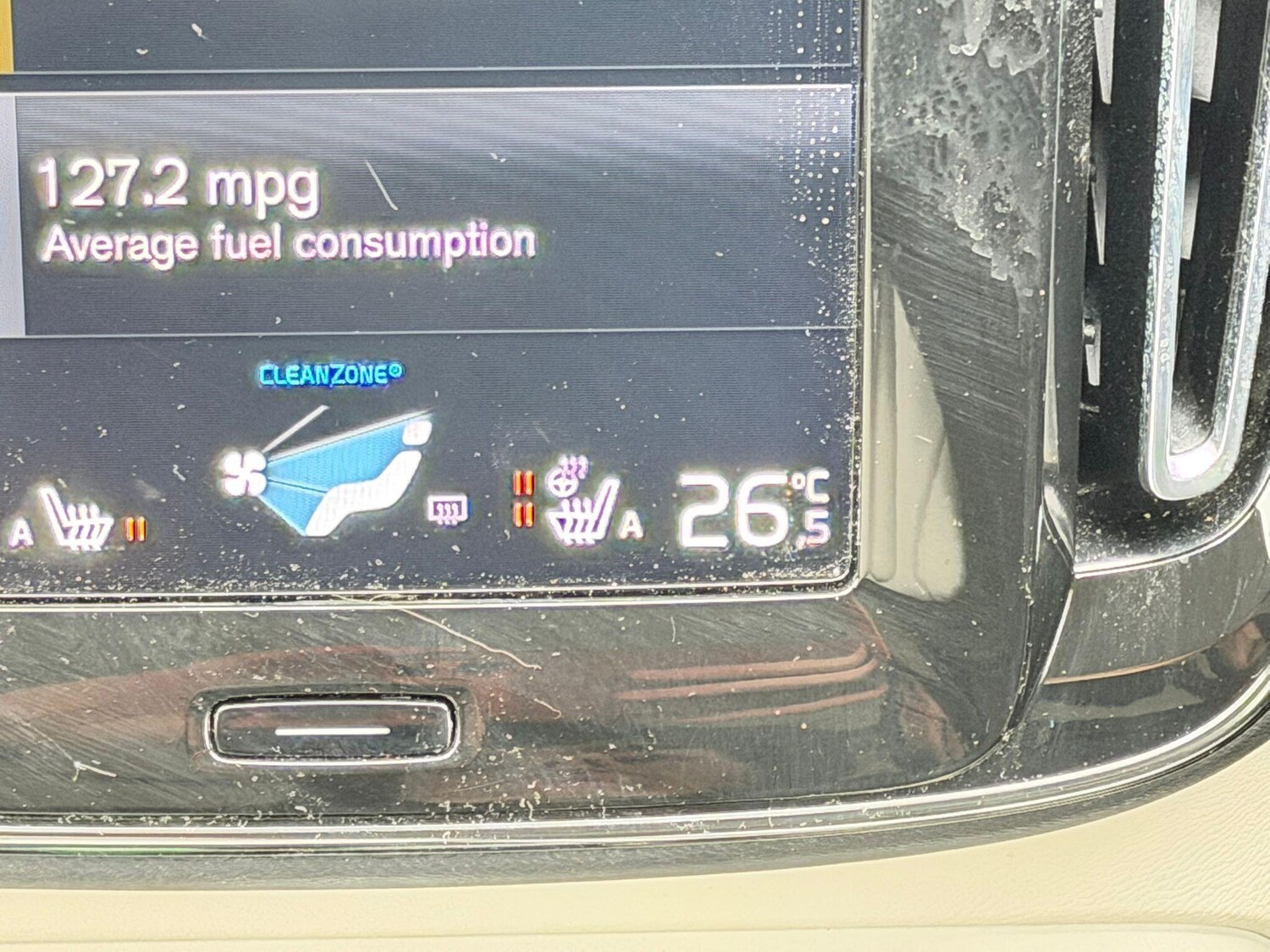 Used Volvo XC40 2021 for sale - 77454874: Photo 9