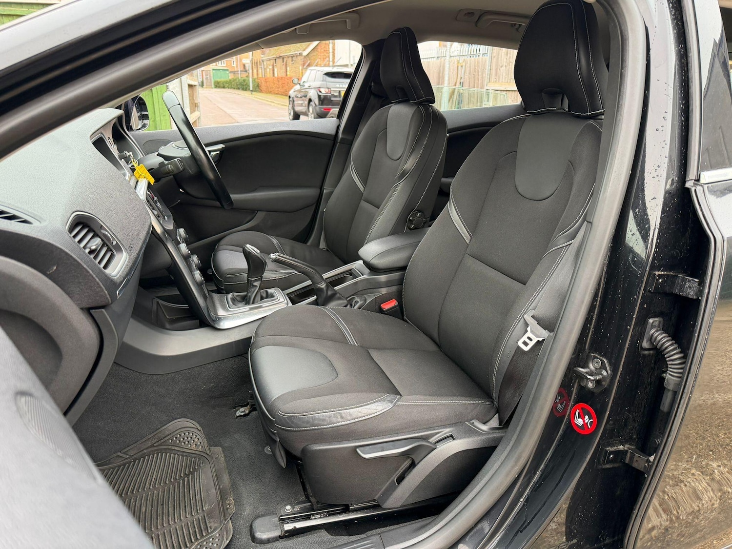 Used Volvo V40 2012 for sale - 77119893: Photo 19