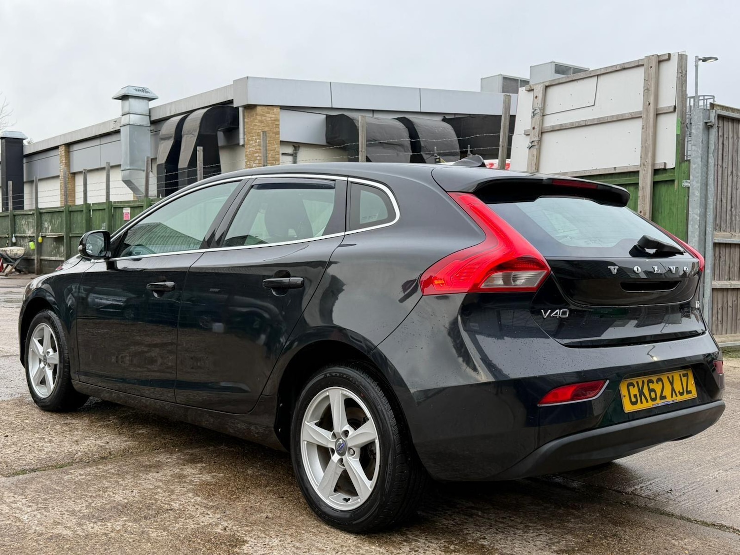 Used Volvo V40 2012 for sale - 77119893: Photo 5