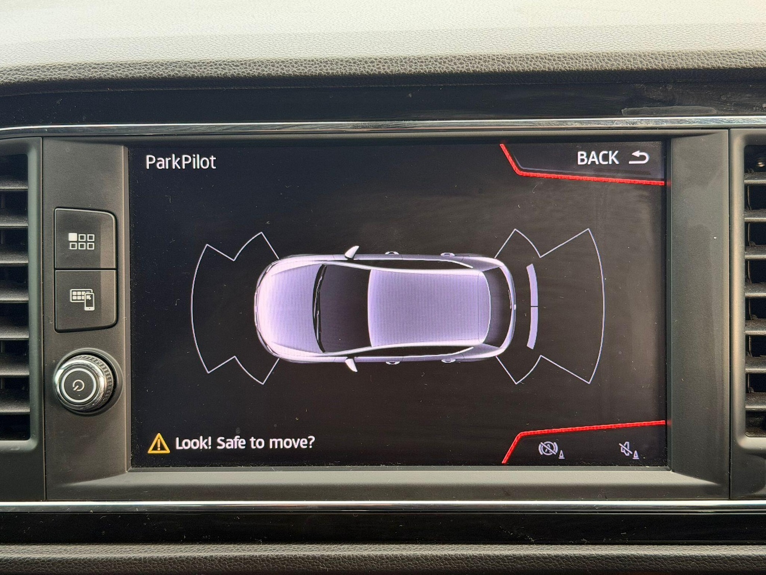 Used SEAT Leon for sale - 76727287: Photo 2