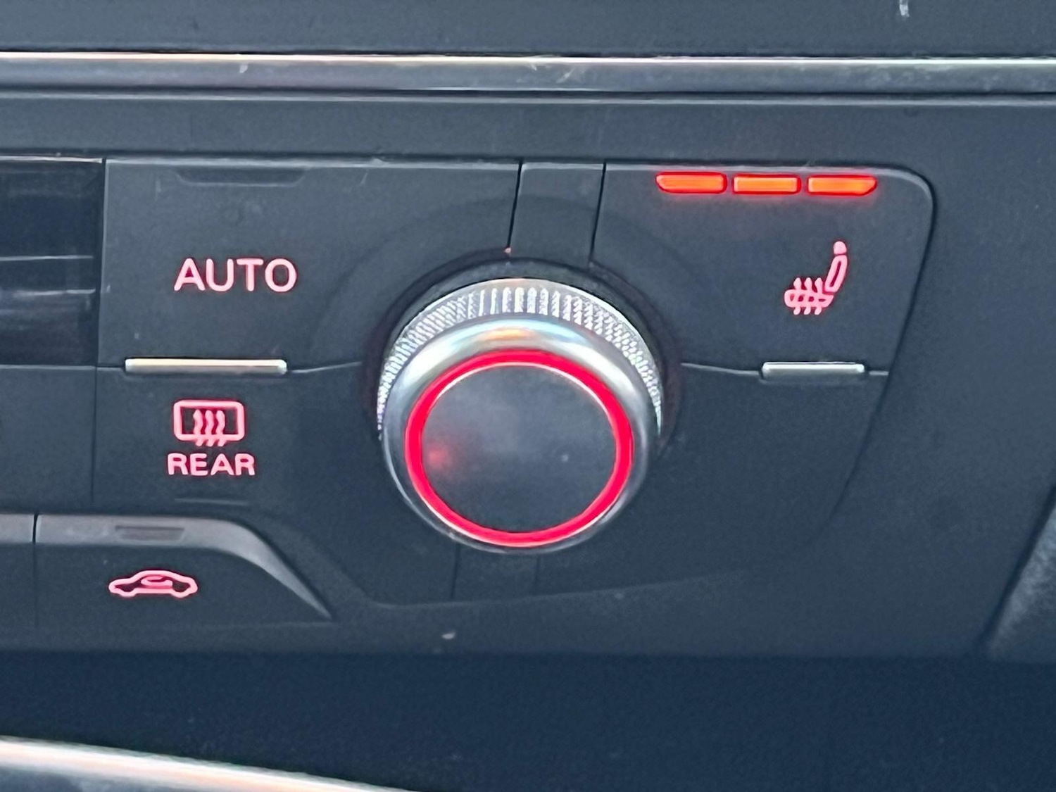 Used Audi A6 2015 for sale - 76667001: Photo 4