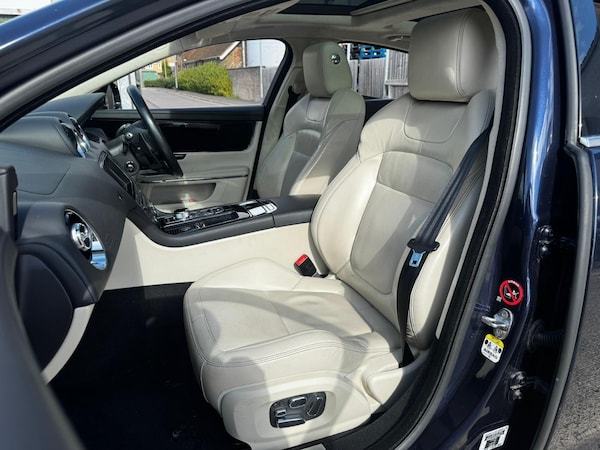 Used Jaguar XJ 2015 for sale - 76013337: Photo 23
