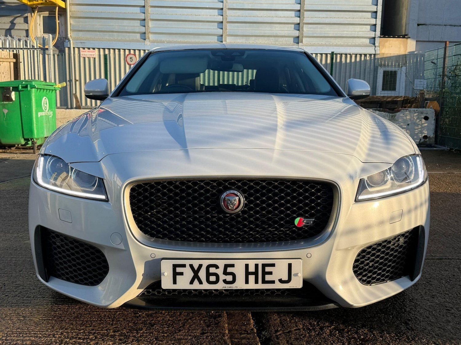 Used Jaguar XF 2015 for sale - 76802048: Photo 3