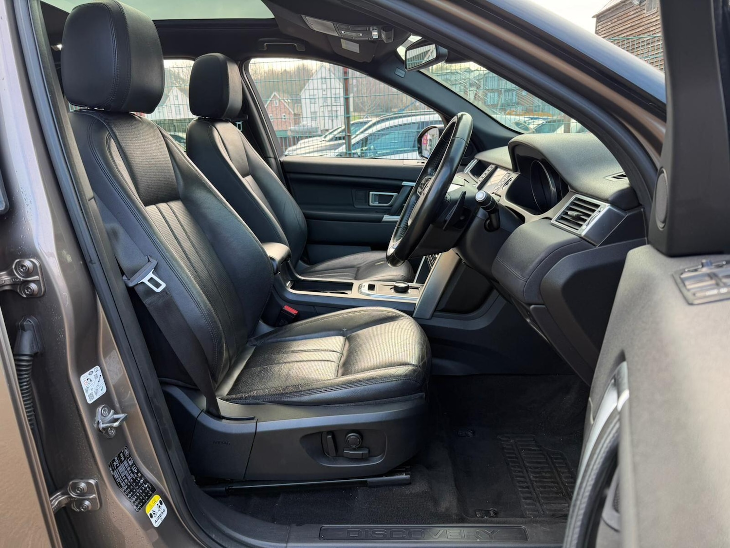 Used Land Rover Discovery Sport 2017 for sale - 77254807: Photo 15