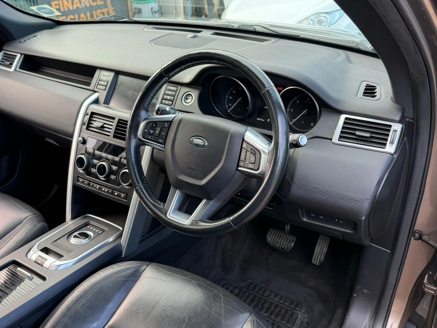 Used Land Rover Discovery Sport 2017 for sale - 77254807: Photo 17