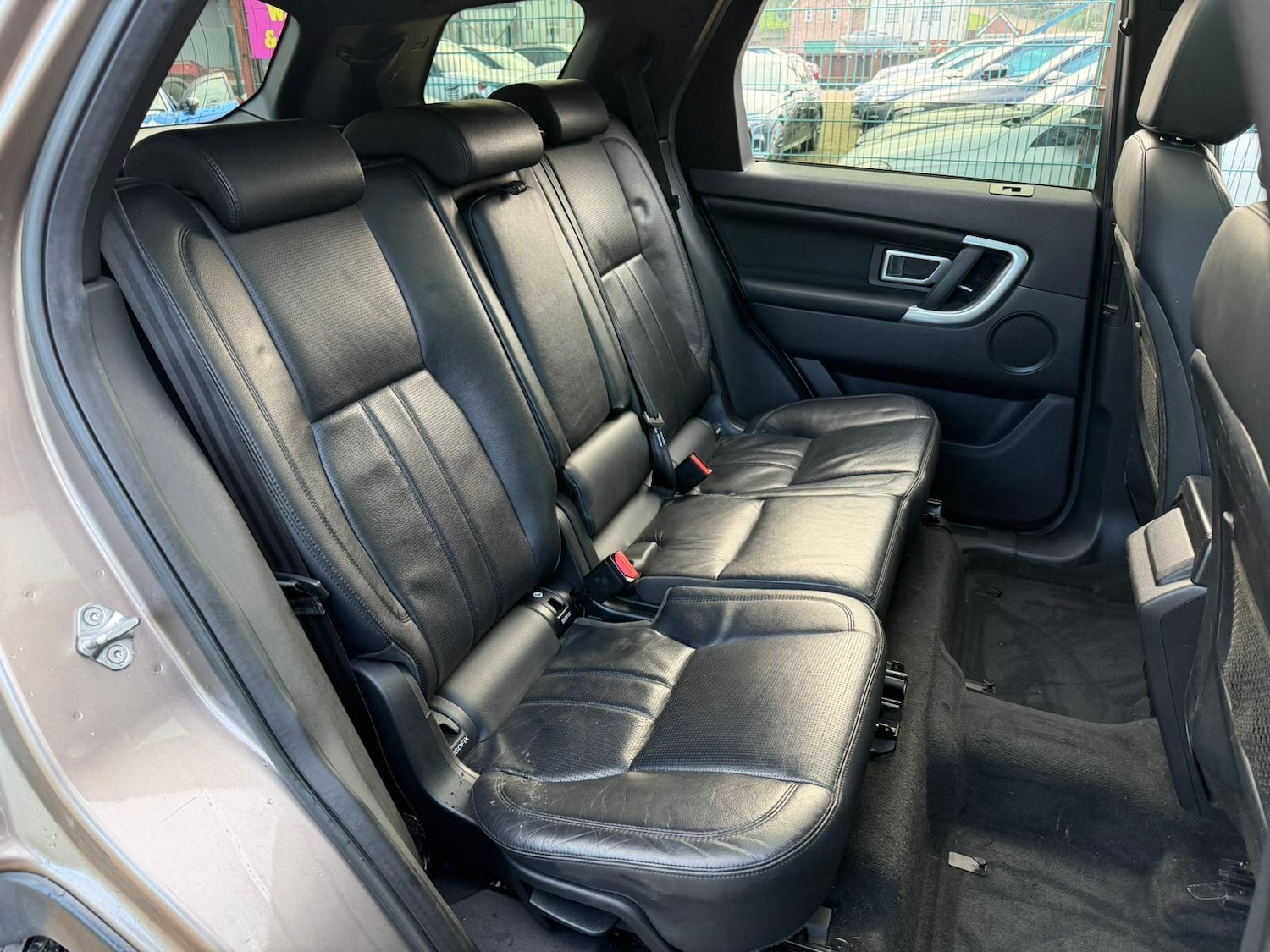 Used Land Rover Discovery Sport 2017 for sale - 77254807: Photo 19