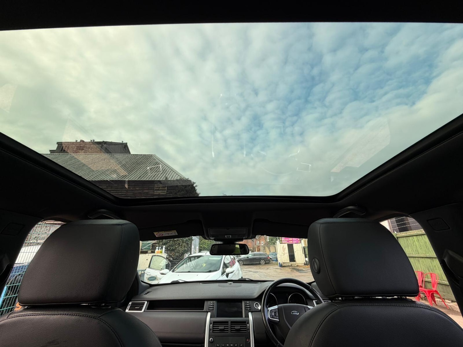 Used Land Rover Discovery Sport 2017 for sale - 77254807: Photo 2