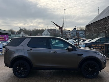 Used Land Rover Discovery Sport 2017 for sale - 77254807: Photo