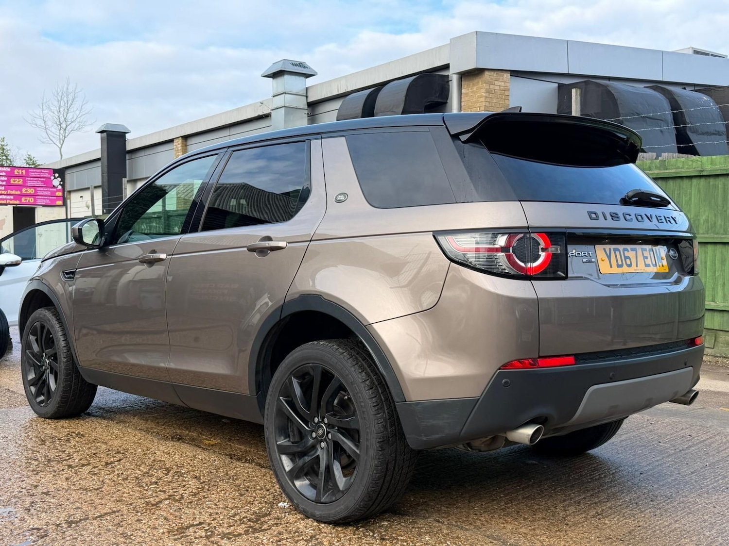 Used Land Rover Discovery Sport 2017 for sale - 77254807: Photo 8