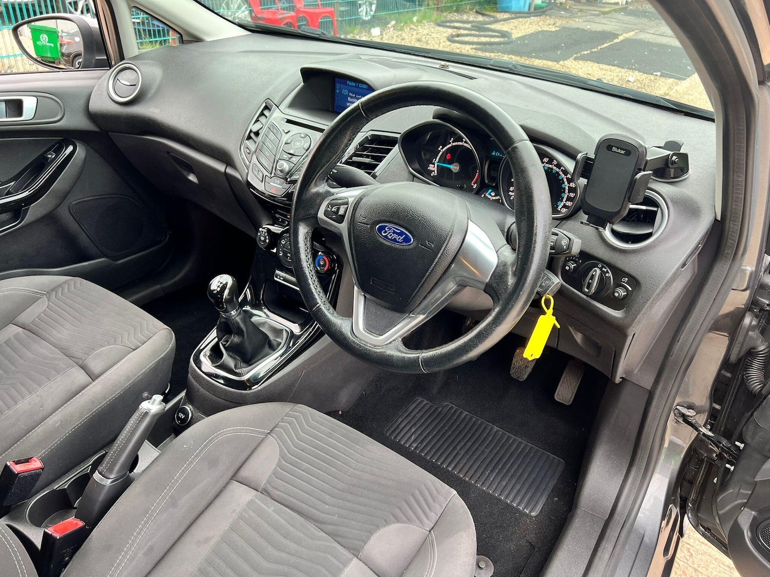 Used Ford Fiesta 2017 for sale - 76513318: Photo 11