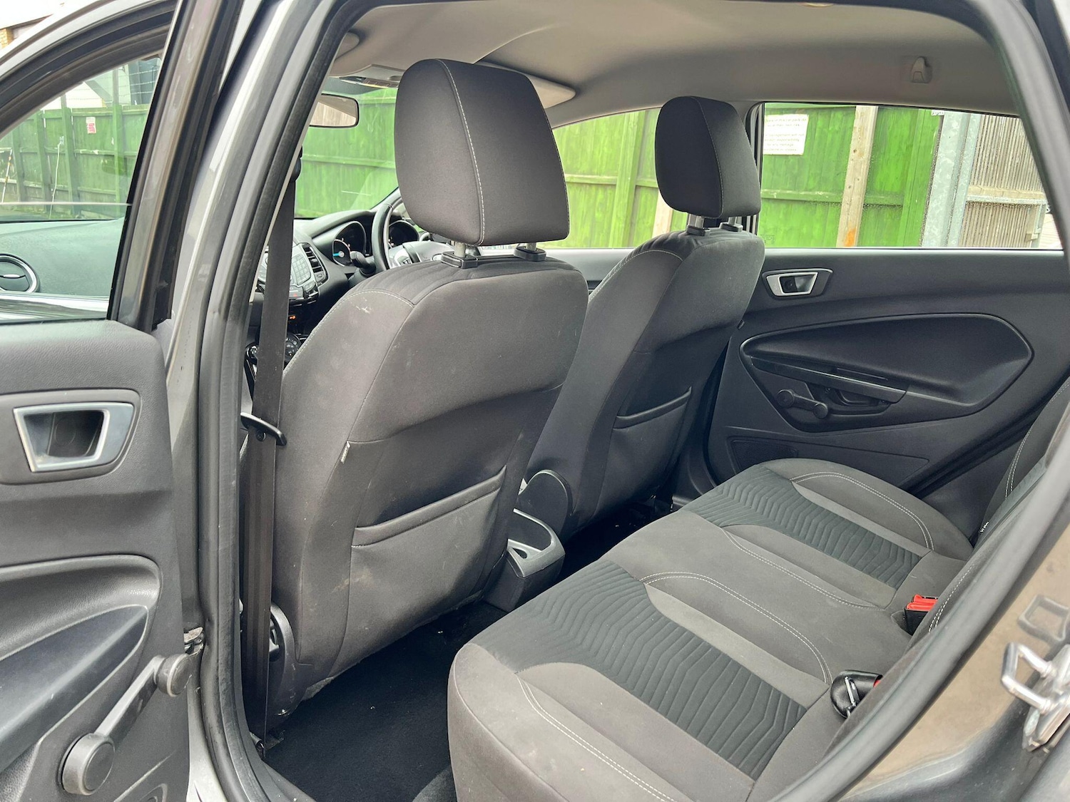 Used Ford Fiesta 2017 for sale - 76513318: Photo 17