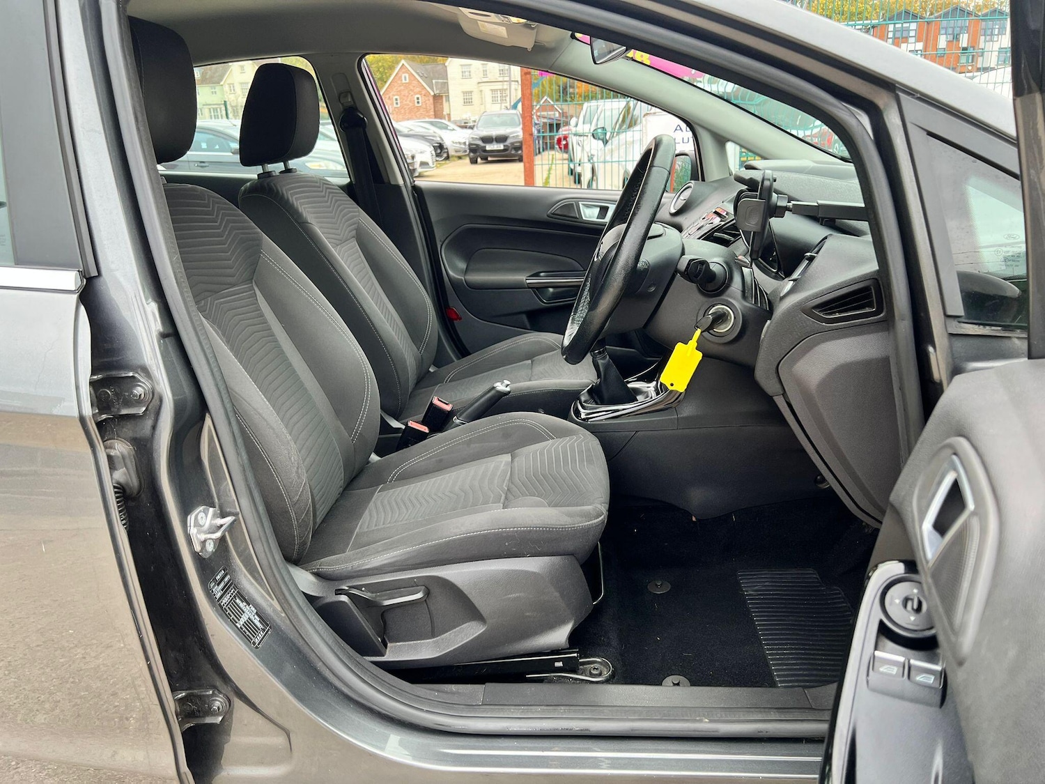 Used Ford Fiesta 2017 for sale - 76513318: Photo 9