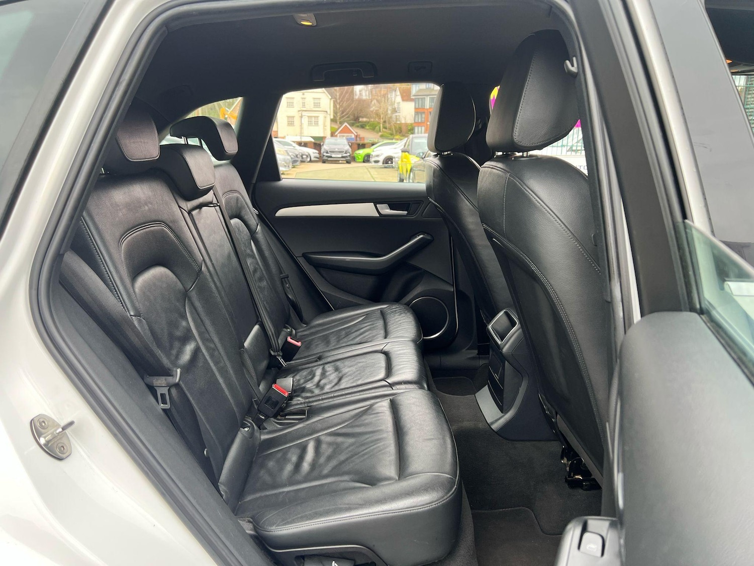 Vehicle 28