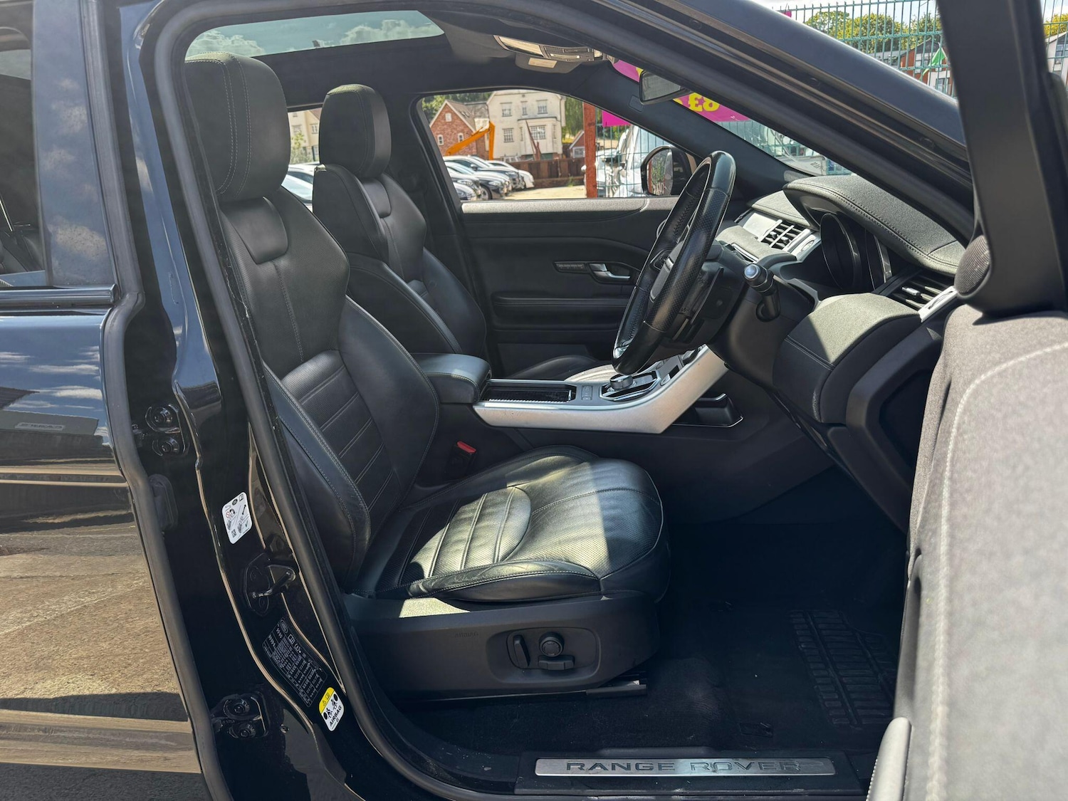 Used Land Rover Range Rover Evoque 2015 for sale - 76247674: Photo 14