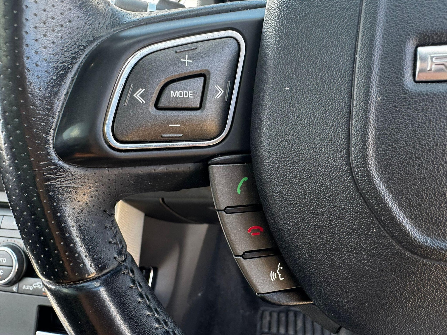 Used Land Rover Range Rover Evoque 2015 for sale - 76247674: Photo 27