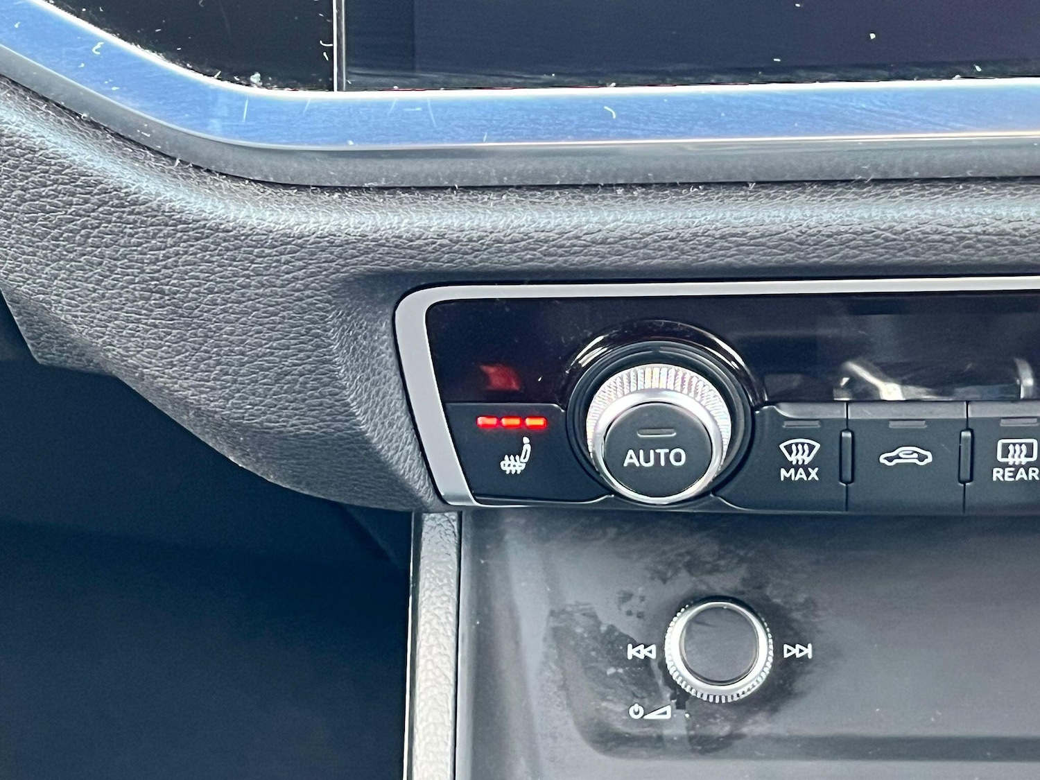 Used Audi Q3 2020 for sale - 76457228: Photo 28