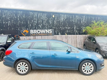 Used Vauxhall Astra 2015 for sale - 79565458: Photo