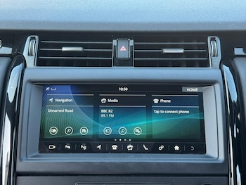 Used Land Rover Discovery 2018 for sale - 79201833: Photo