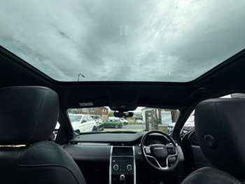 Used Land Rover Discovery Sport 2022 for sale - 75402253: Photo