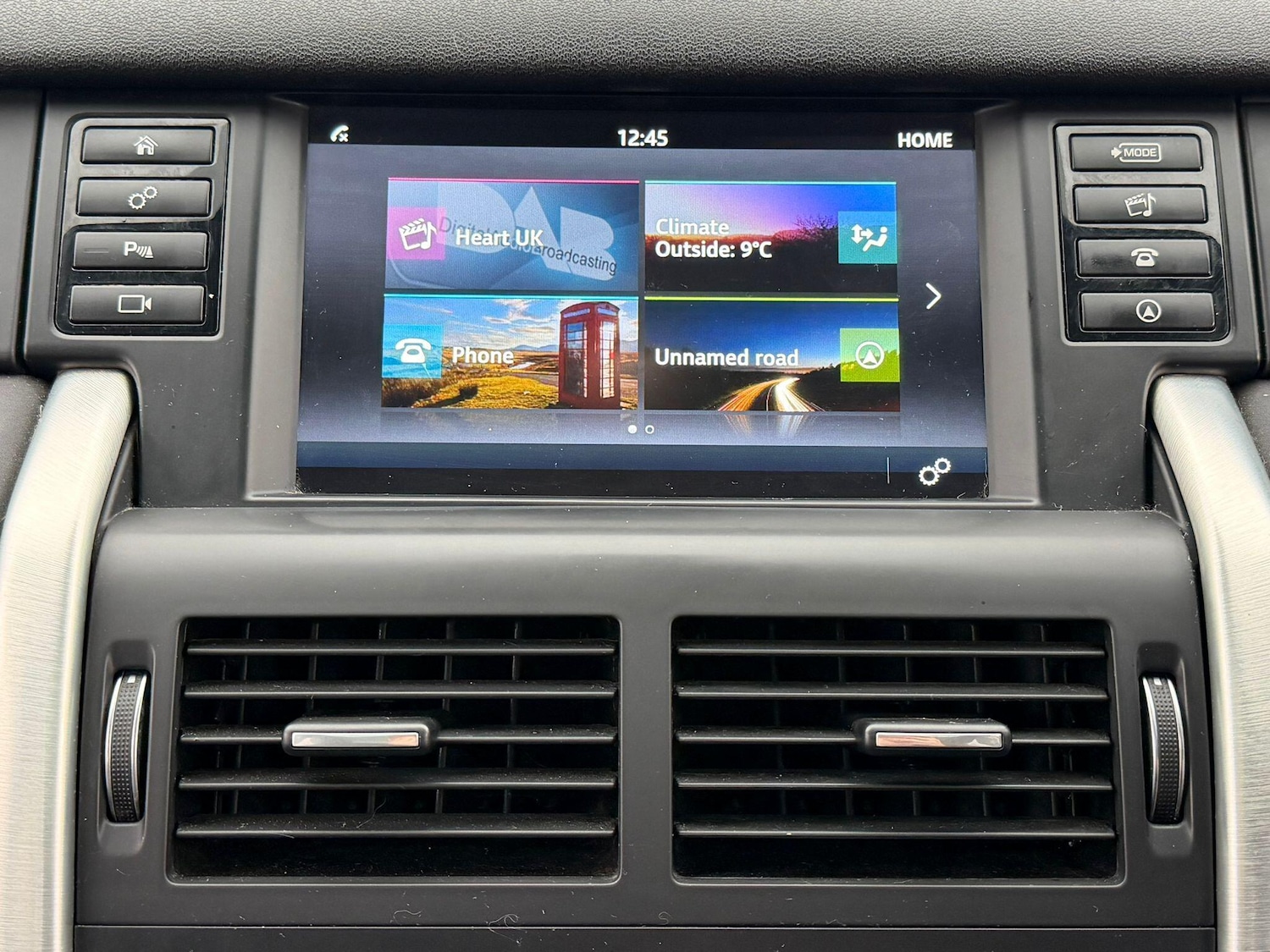 Used Land Rover Discovery Sport 2017 for sale - 76964826: Photo 14