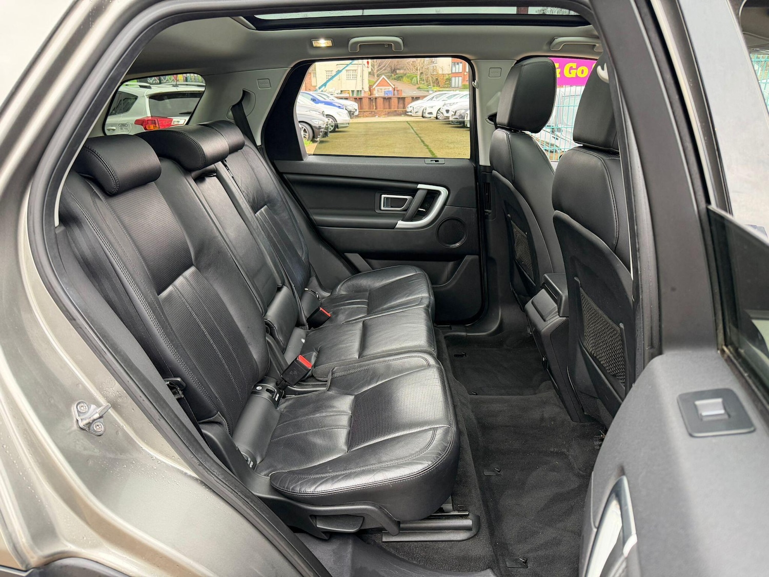 Used Land Rover Discovery Sport 2017 for sale - 76964826: Photo 19