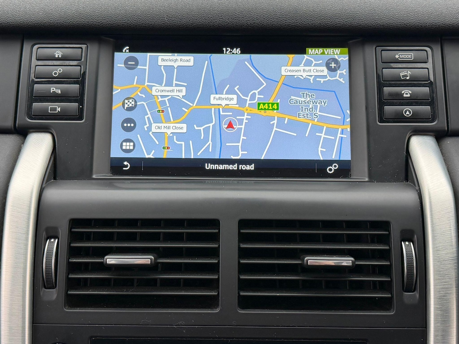 Used Land Rover Discovery Sport 2017 for sale - 76964826: Photo 2