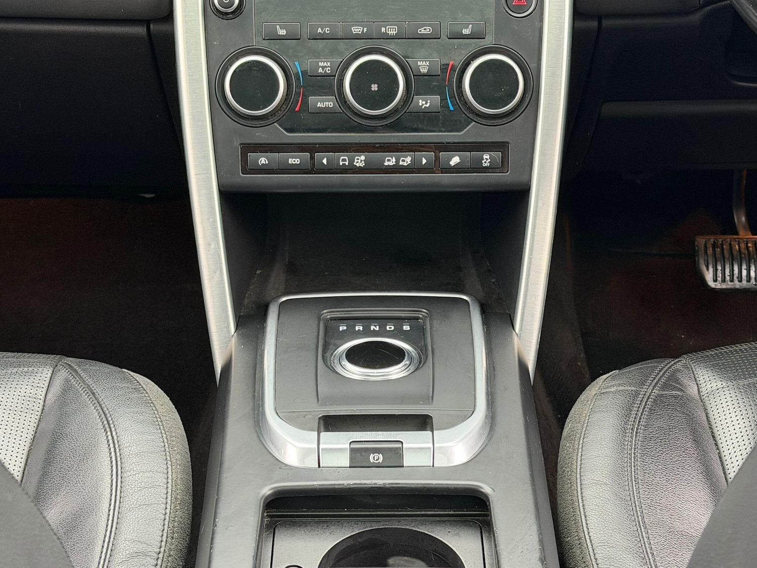 Used Land Rover Discovery Sport 2017 for sale - 76964826: Photo 26