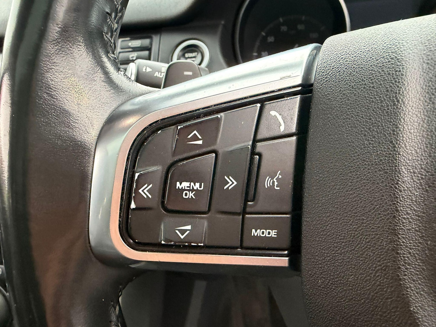 Used Land Rover Discovery Sport 2017 for sale - 76964826: Photo 28