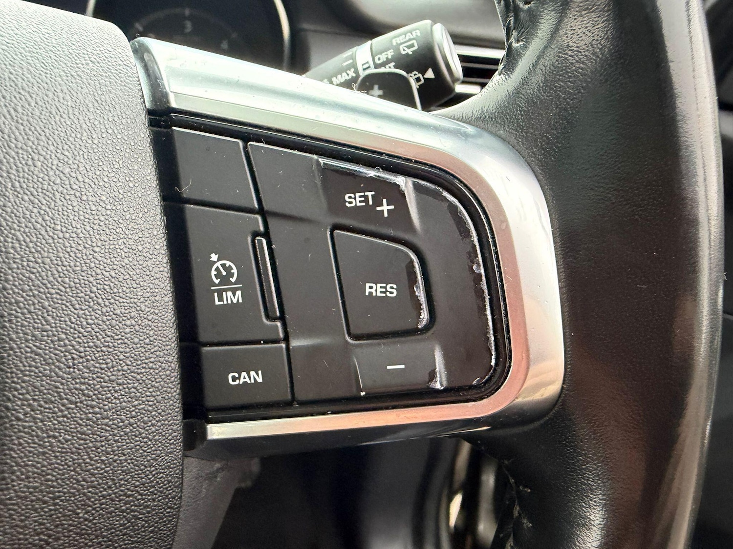 Used Land Rover Discovery Sport 2017 for sale - 76964826: Photo 29