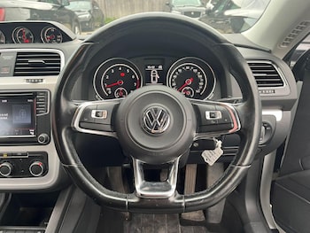 Used Volkswagen Scirocco 2016 for sale - 76259368: Photo