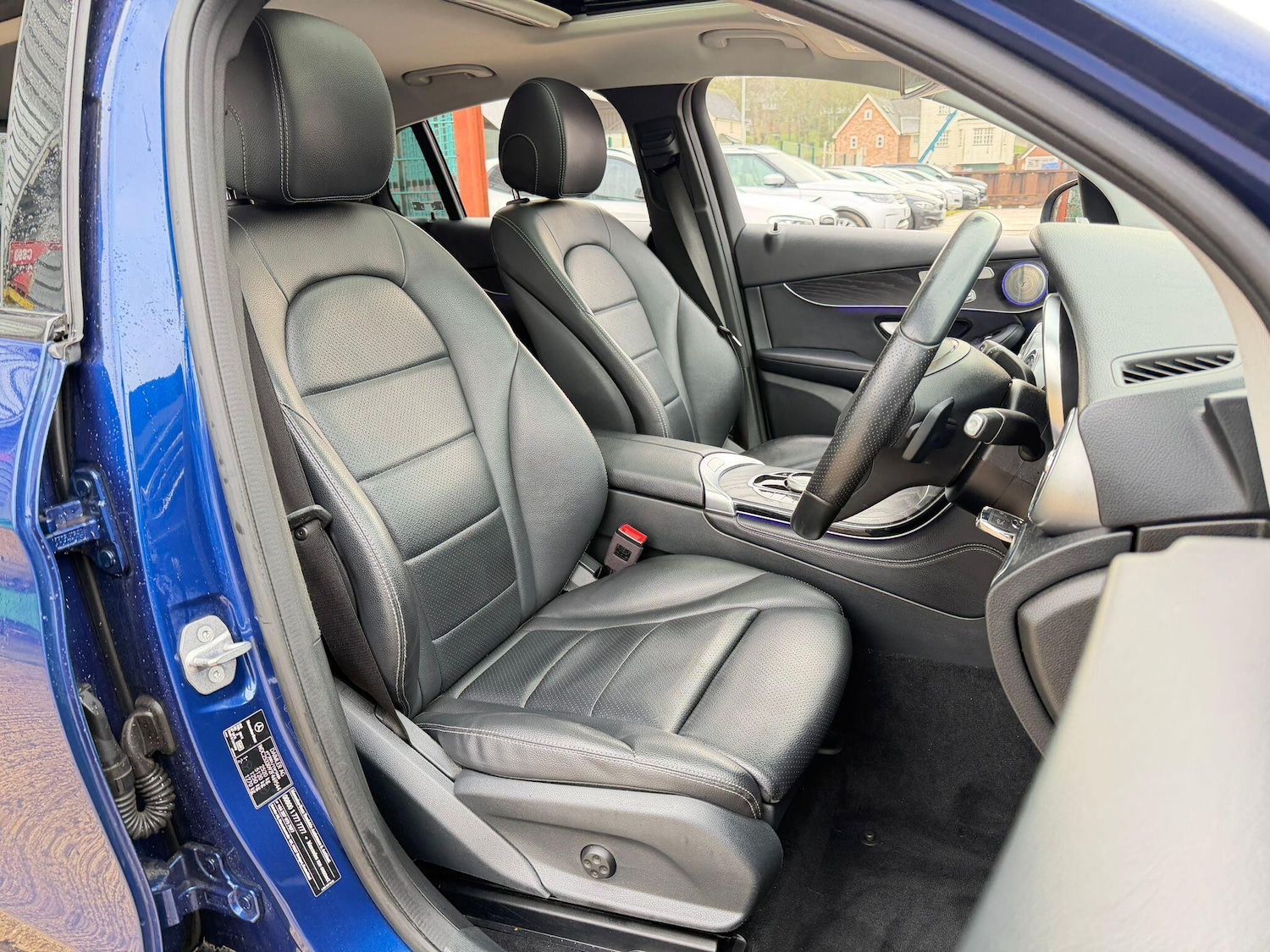 Used Mercedes-Benz GLC 2018 for sale - 77410940: Photo 15