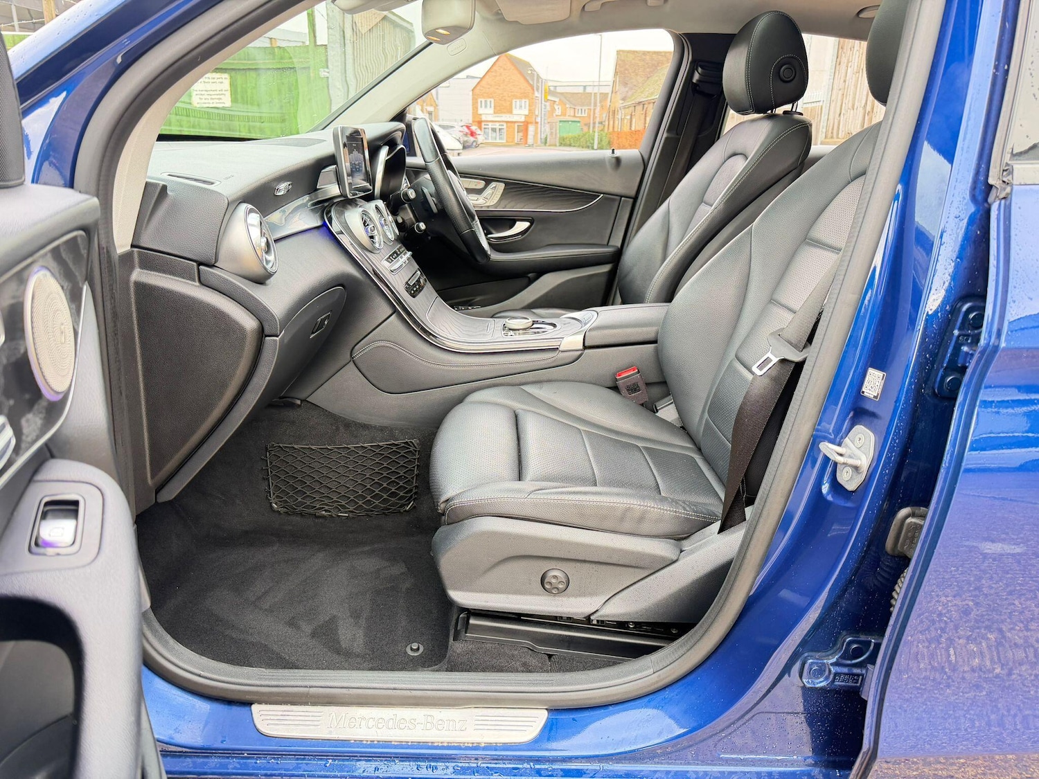 Used Mercedes-Benz GLC 2018 for sale - 77410940: Photo 22