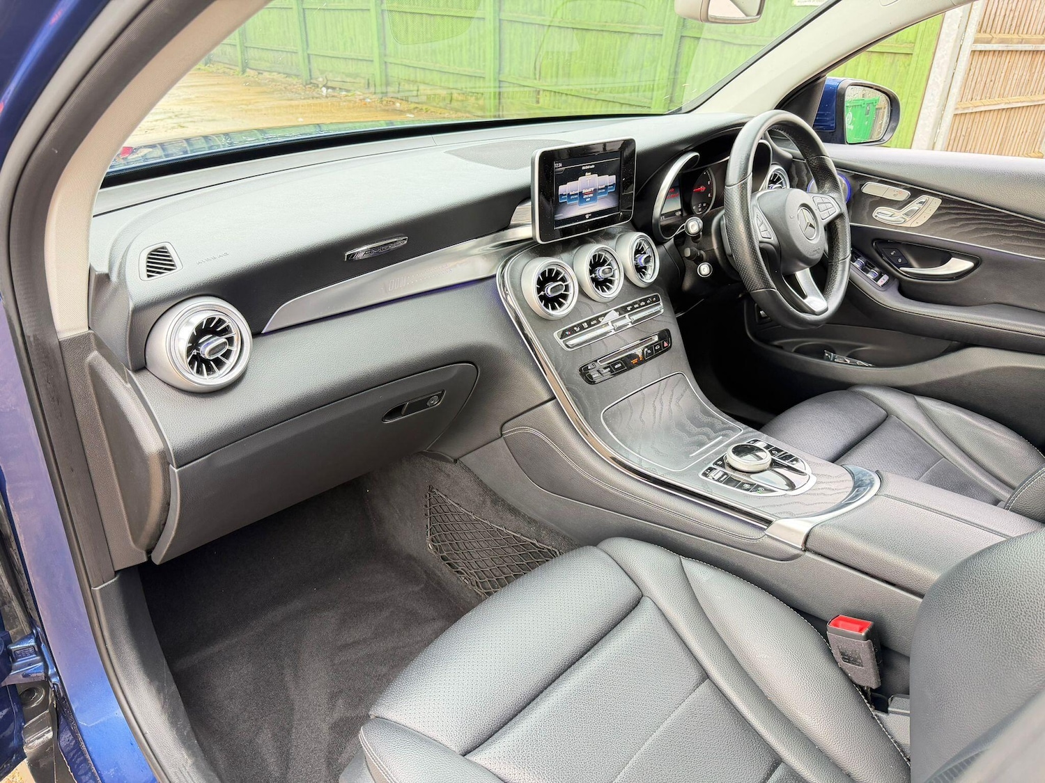 Used Mercedes-Benz GLC 2018 for sale - 77410940: Photo 9