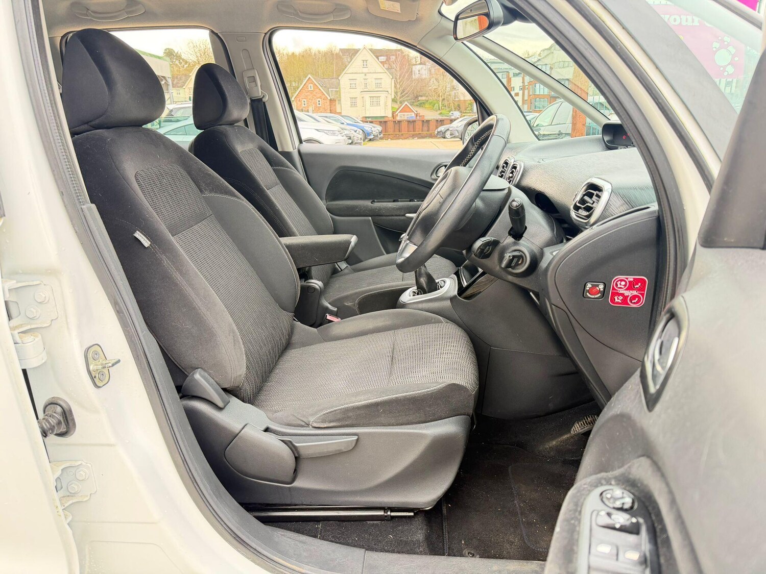 Used Citroen C3 Picasso for sale - 77612323: Photo 9