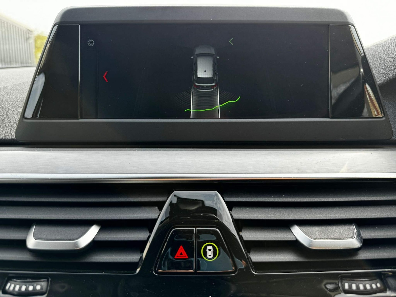 Used BMW 5 Series 2019 for sale - 77646258: Photo 2